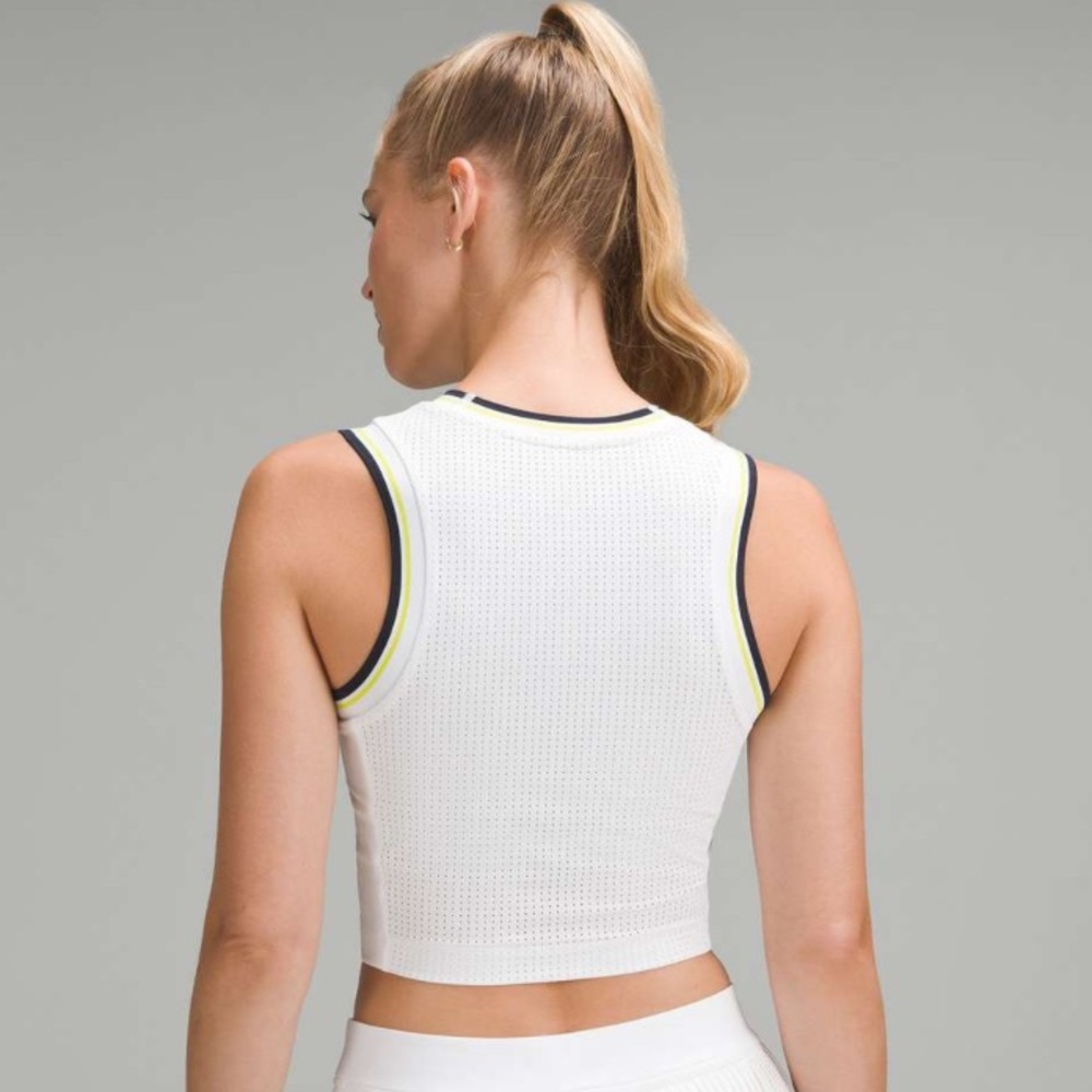 2024 Lululemon Varsity Scoop-Neck Cropped Tennis Tank Top
White / Yellow / Navy - Picture 5 of 8